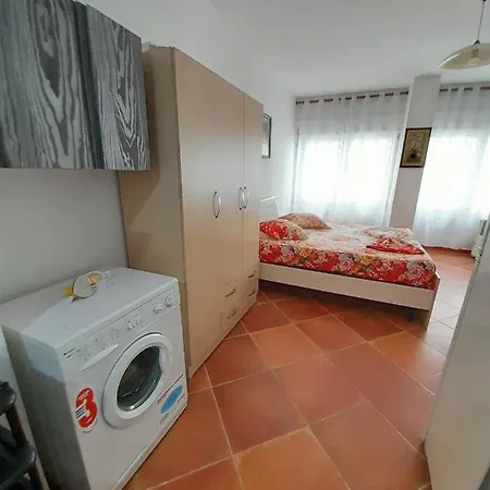 Tomas 1 Apartament *